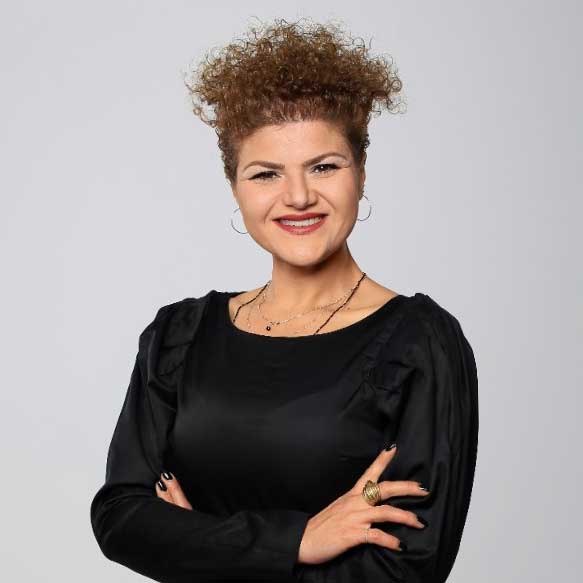 Semiha Öz - Sales Managerin Deutschland